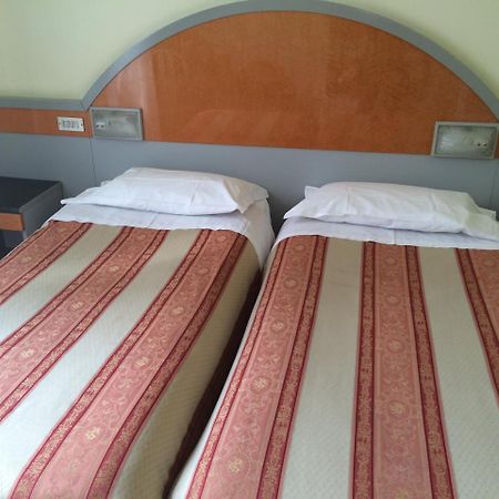 Hotel Mazzini Letojanni Extérieur photo