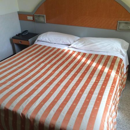 Hotel Mazzini Letojanni Extérieur photo