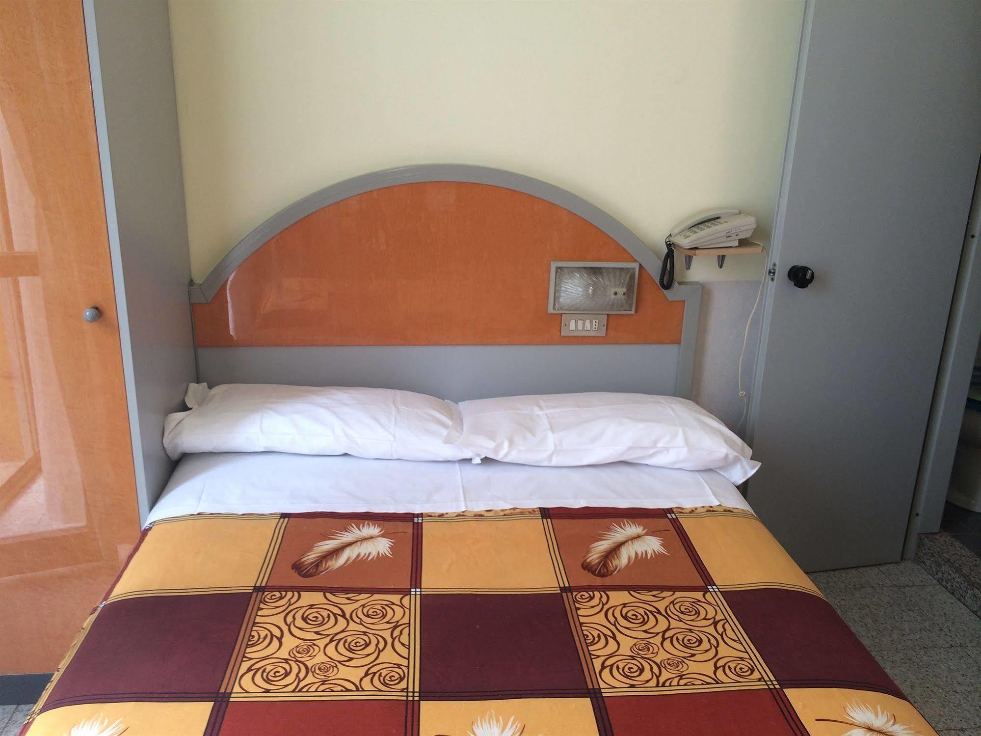 Hotel Mazzini Letojanni Extérieur photo