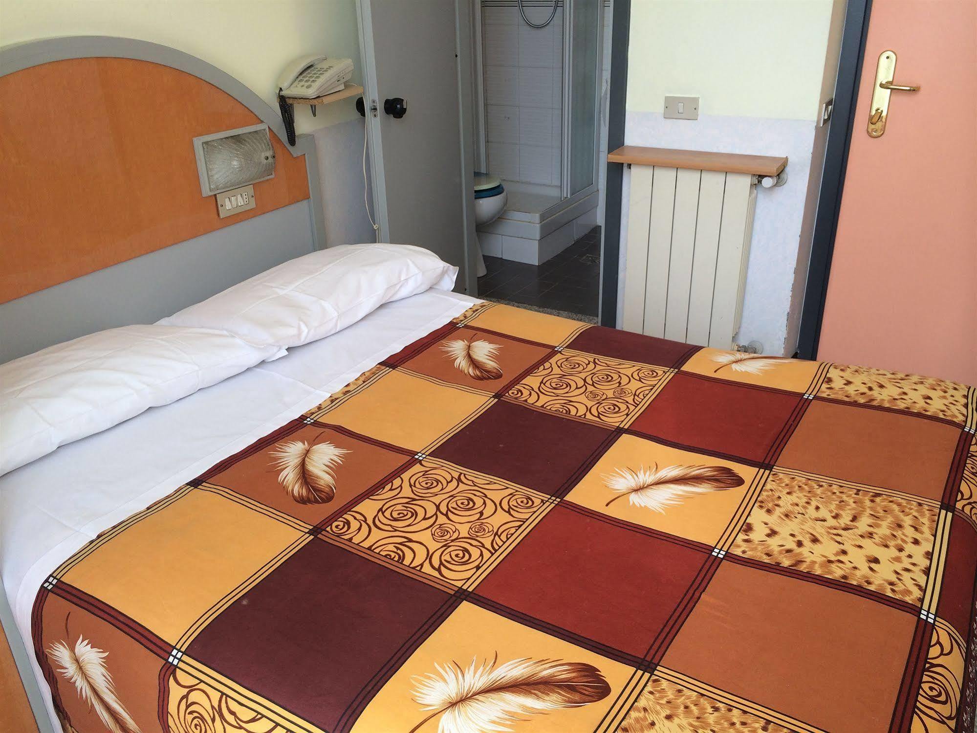 Hotel Mazzini Letojanni Extérieur photo