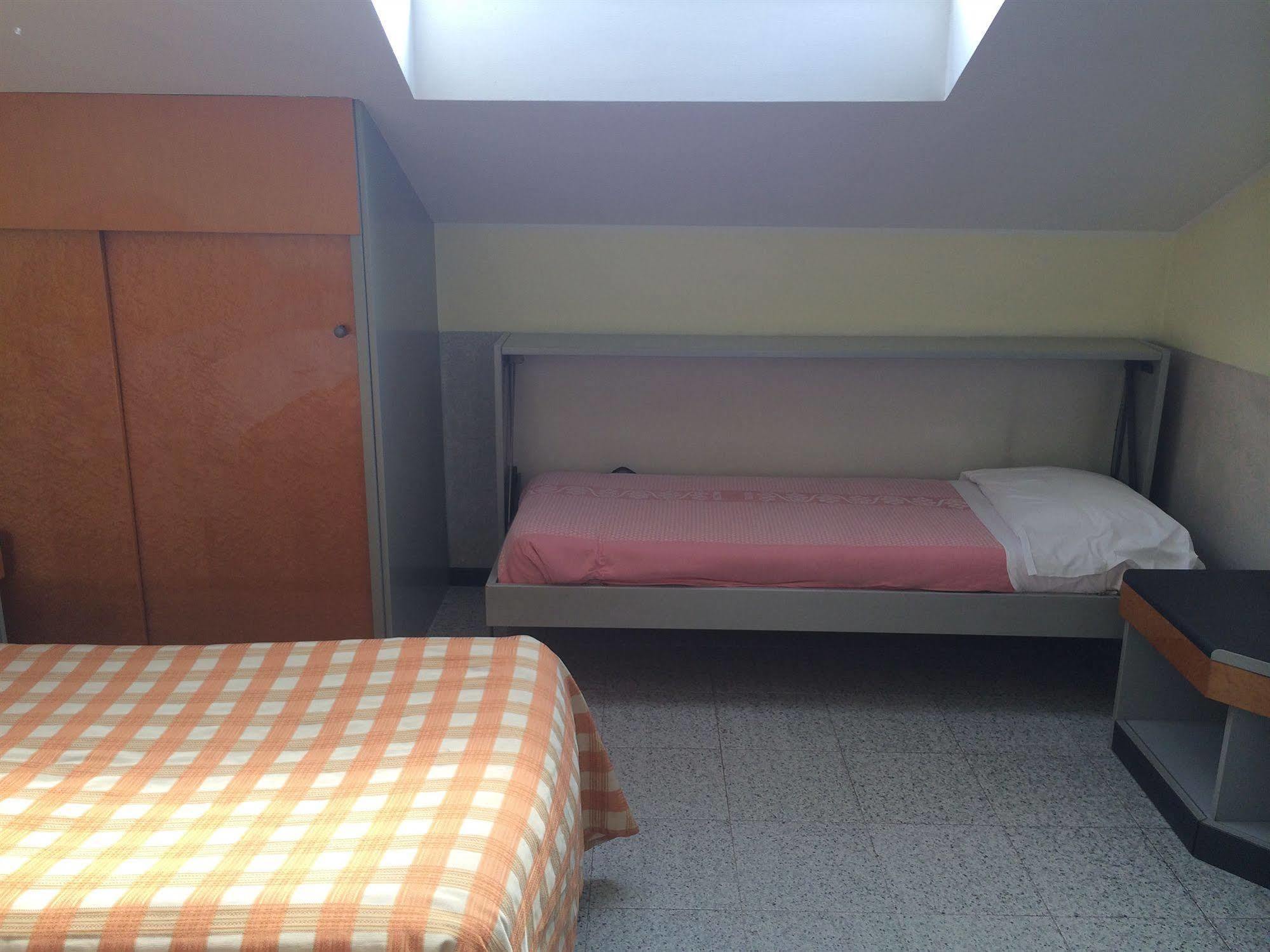 Hotel Mazzini Letojanni Extérieur photo